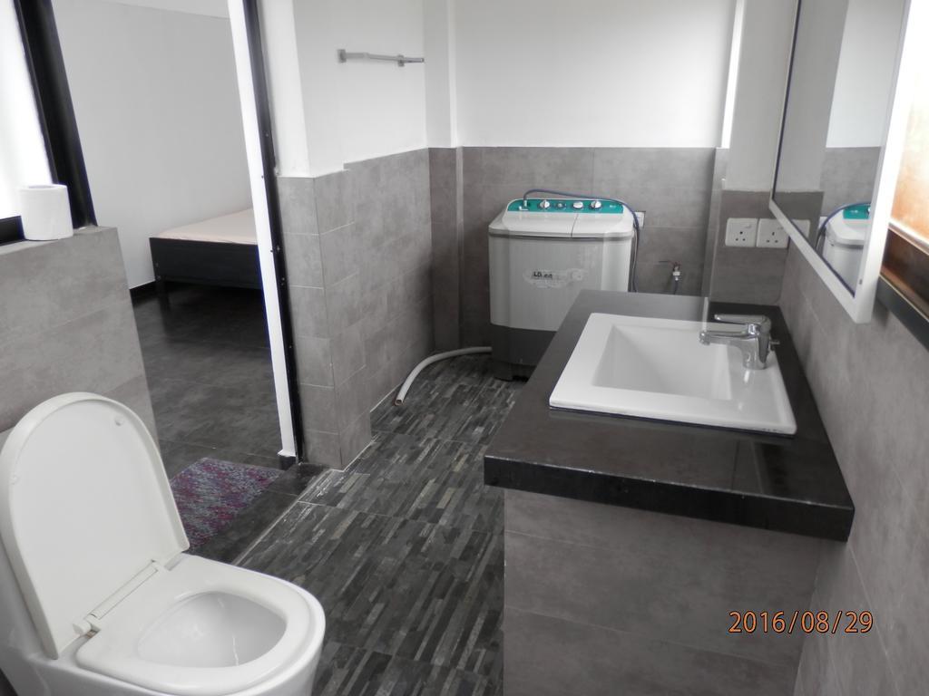 Apartamento The Number 8 Dehiwala-Mount Lavinia Exterior foto