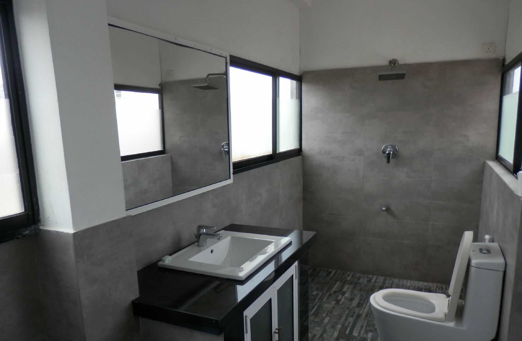 Apartamento The Number 8 Dehiwala-Mount Lavinia Exterior foto